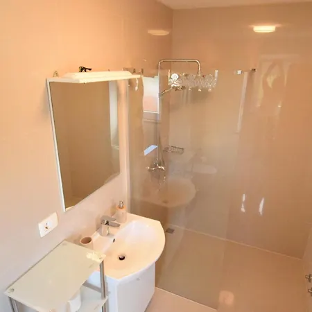 Vila Holiday Home Banjole