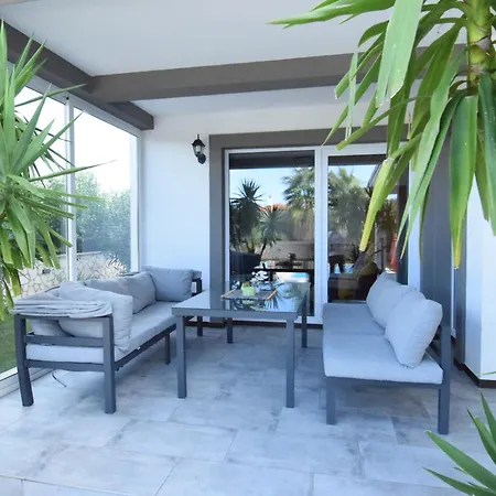 Holiday Home Banjole Vila *