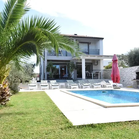Vila Holiday Home Banjole Banjole