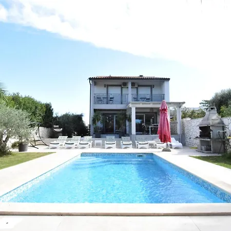Vila Holiday Home Banjole Banjole